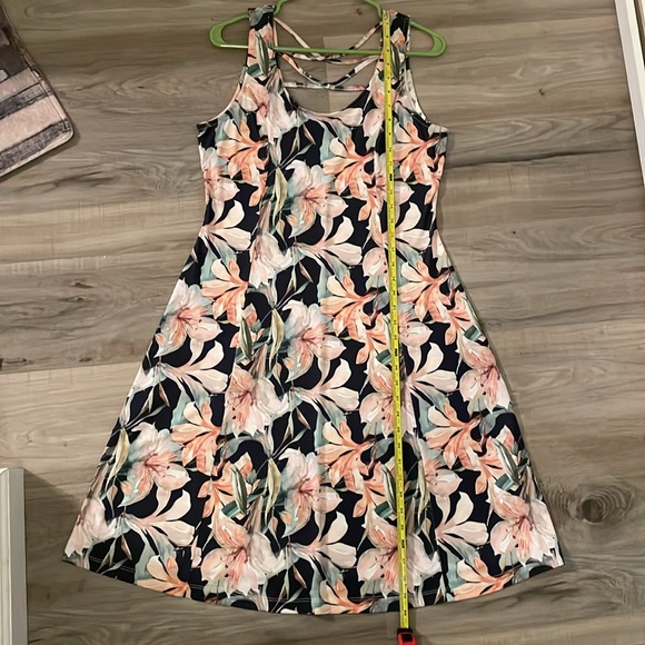 Lasagna sleeveless dress. Size 8 - Picture 7 of 8